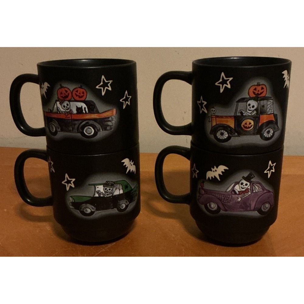 Cobwebs And Cauldrons Halloween Set of 4 Mugs‎ Pumpkins Skeletons In Cars